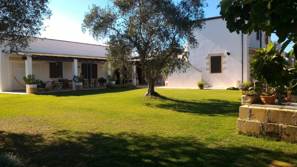 Masseria Vignenove Uggiano La Chiesa Bagian luar foto